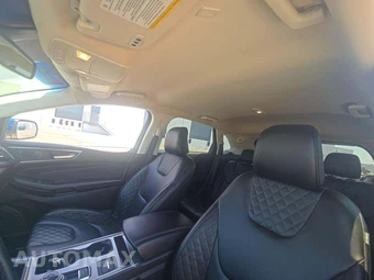 2023 Ford Edge Titanium – miniatura 8