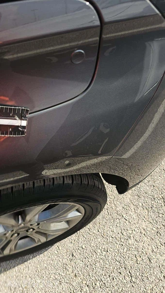 2023 Ford Edge Titanium - miniatura 25