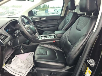 2023 Ford Edge Titanium – miniatura 7