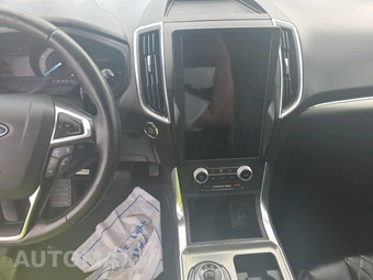 2023 Ford Edge Titanium - miniatura 11