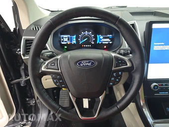 2023 Ford Edge Titanium - miniatura 10