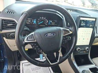 2023 Ford Edge Titanium – miniatura 10