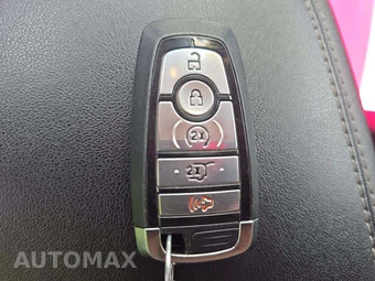 2023 Ford Edge Titanium - miniatura 8