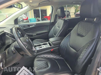 2023 Ford Edge Titanium - miniatura 3