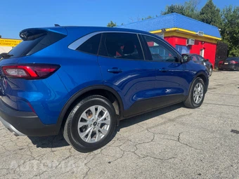 2023 Ford Escape Active - miniatura 4