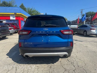 2023 Ford Escape Active - miniatura 8