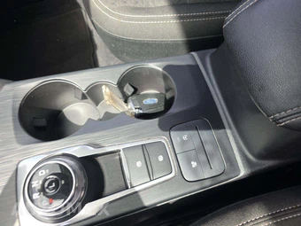 2023 Ford Escape Active – miniatura 8