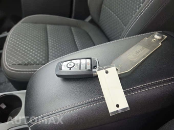 2023 Ford Escape Active - miniatura 8