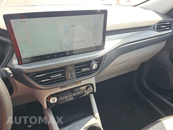 2023 Ford Escape Active - miniatura 6