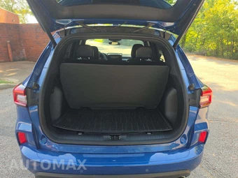 2023 Ford Escape Hybrid ST-Line - miniatura 11