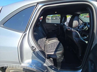 2023 Ford Escape Hybrid ST-Line Elite - miniatura 13