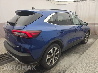 2023 Ford Escape Platinum - miniatura 4