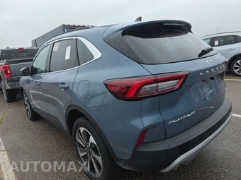 2023 Ford Escape Platinum – miniatura 2