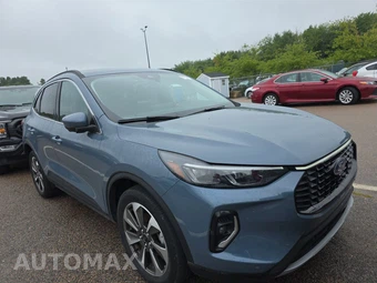 2023 Ford Escape Platinum – miniatura 3