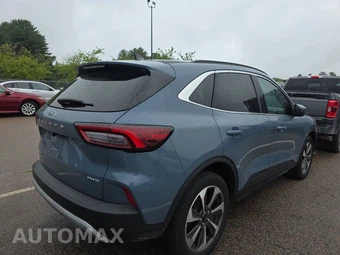 2023 Ford Escape Platinum – miniatura 4