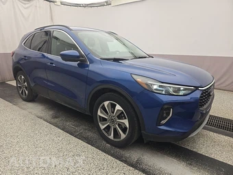 2023 Ford Escape Platinum - miniatura 3