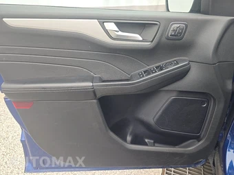 2023 Ford Escape Platinum - miniatura 9