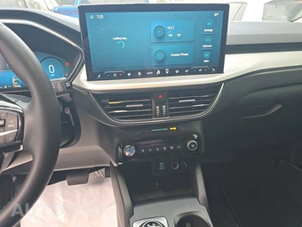 2023 Ford Escape Platinum - miniatura 11