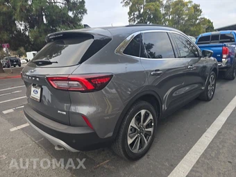 2023 Ford Escape Platinum - miniatura 4