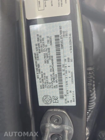2023 Ford Escape Platinum - miniatura 14