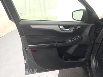 2023 Ford Escape Platinum - miniatura 9