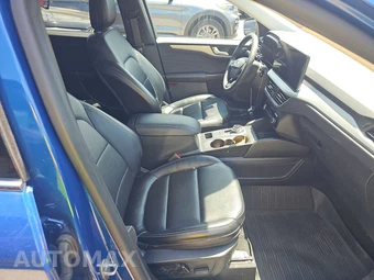 2023 Ford Escape Platinum - miniatura 31