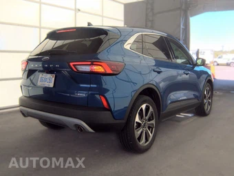 2023 Ford Escape Platinum - miniatura 4
