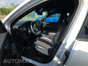 2023 Ford Escape ST-Line - miniatura 6