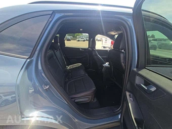 2023 Ford Escape ST-Line – miniatura 16