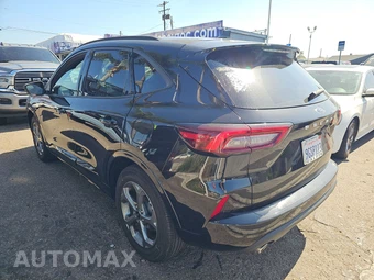 2023 Ford Escape ST-Line – miniatura 6
