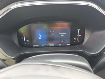 2023 Ford Escape ST-Line – miniatura 6