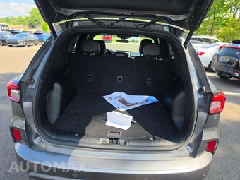 2023 Ford Escape ST-Line - miniatura 11