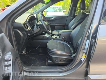 2023 Ford Escape ST-Line - miniatura 3