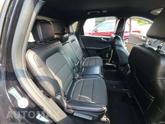 2023 Ford Escape ST-Line – miniatura 16