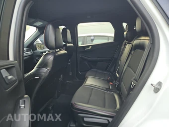 2023 Ford Escape ST-Line – miniatura 13