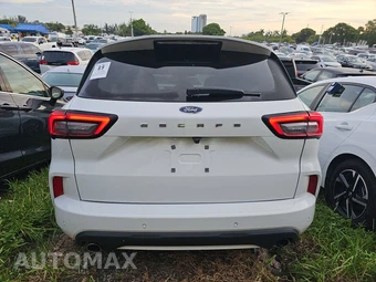 2023 Ford Escape ST-Line – miniatura 5