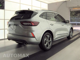 2023 Ford Escape ST-Line - miniatura 4