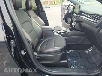 2023 Ford Escape ST-Line – miniatura 15