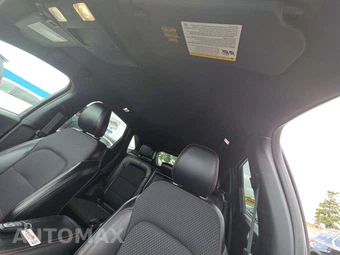 2023 Ford Escape ST-Line – miniatura 11