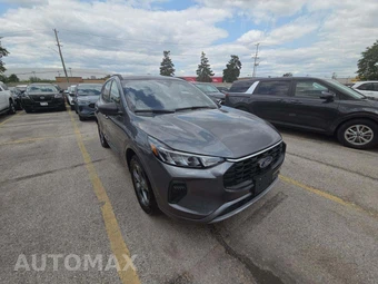 2023 Ford Escape ST-Line – miniatura 4