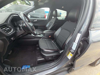 2023 Ford Escape ST-Line – miniatura 6
