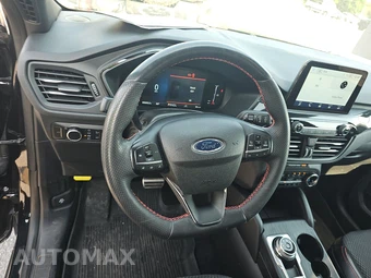 2023 Ford Escape ST-Line – miniatura 10