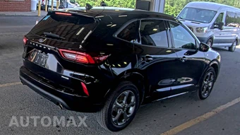 2023 Ford Escape ST-Line – miniatura 4