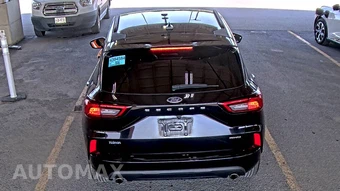 2023 Ford Escape ST-Line – miniatura 5
