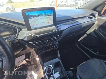 2023 Ford Escape ST-Line – miniatura 10