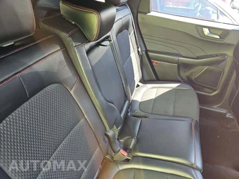 2023 Ford Escape ST-Line – miniatura 16