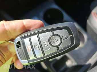 2023 Ford Escape ST-Line – miniatura 8