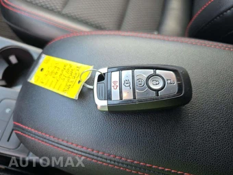 2023 Ford Escape ST-Line - miniatura 8