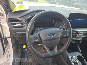2023 Ford Escape ST-Line - miniatura 10