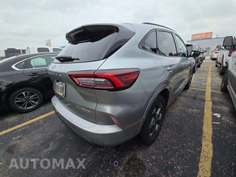 2023 Ford Escape ST-Line - miniatura 3